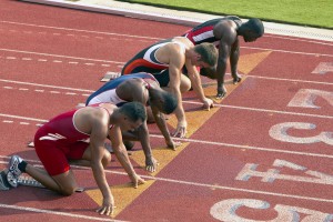 开云娱乐官网-C罗与队友亲密互动，更衣室氛围融洽，c罗与球迷合影